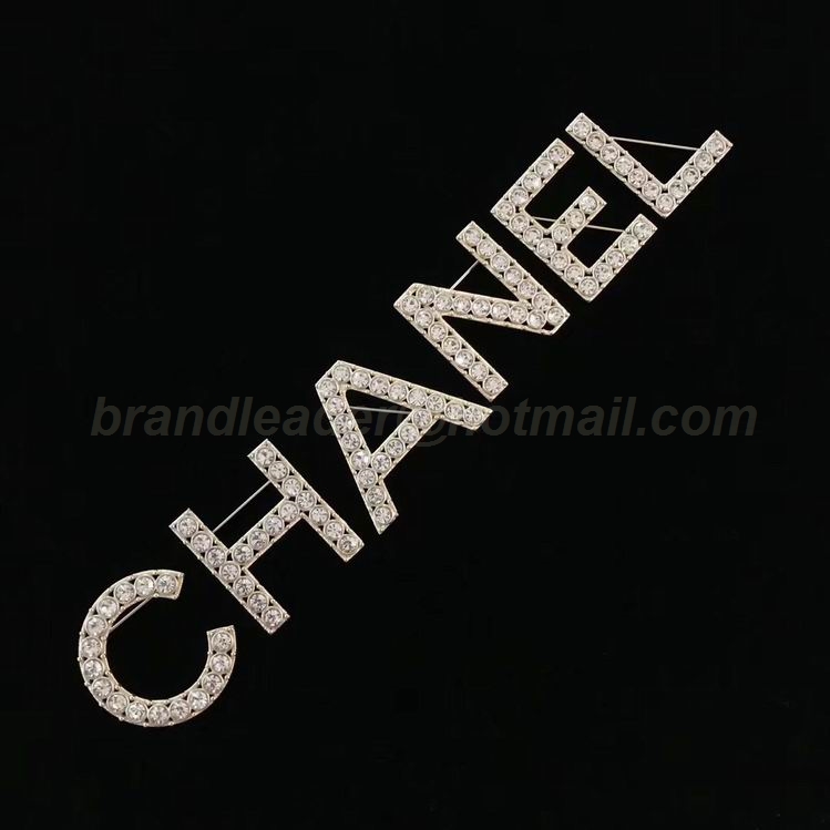 Chanel Brooch 75